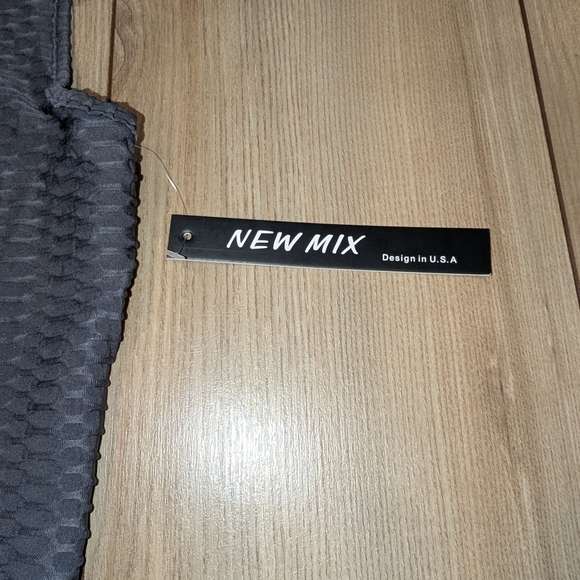 New Mix Dark Gray Textured Leggings Set - Picture 3 of 6